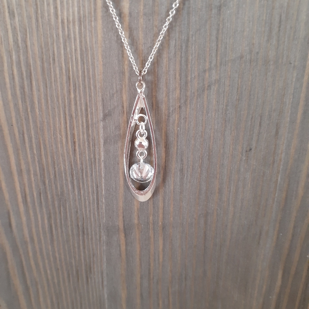 Silver Tone Pendant and Necklace